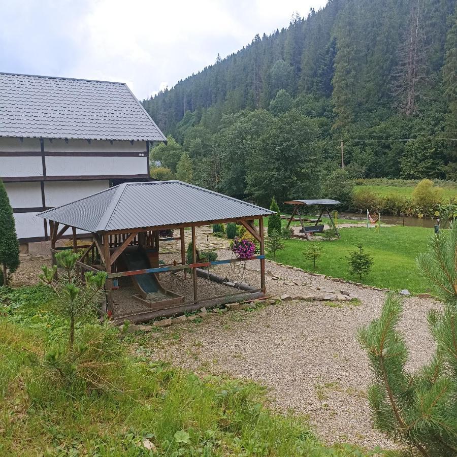 Khatyna U Dolyni Slavske Exterior foto