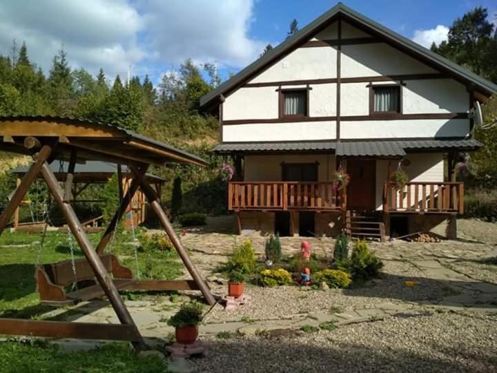 Khatyna U Dolyni Slavske Exterior foto